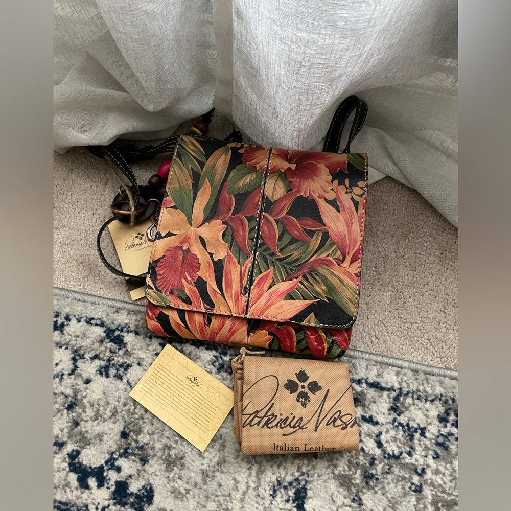 NWT Patricia Nash Crossbody
